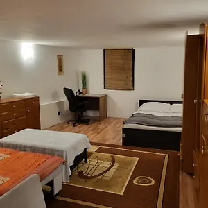  Kwatera prywatna Grzegorzecka Nr 3